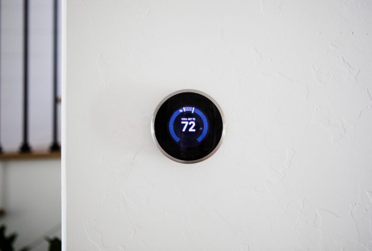 digital-modern-thermostat-home